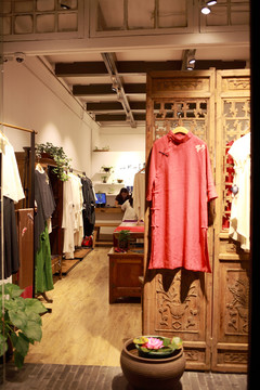 商場(chǎng)店鋪