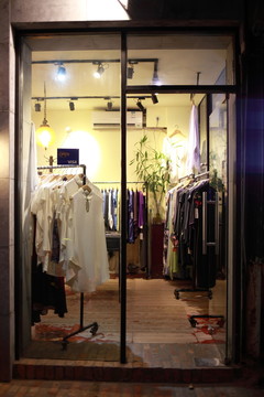 商場(chǎng)店鋪
