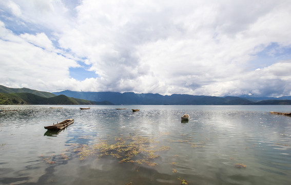 瀘沽湖