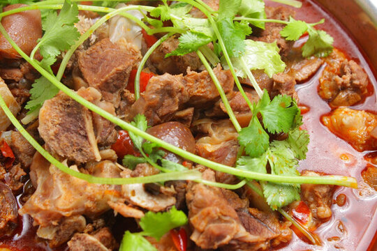 羊肉煲