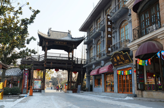 臺(tái)兒莊街景