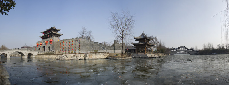 臺兒莊古城樓全景
