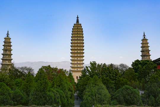 大理崇圣寺三塔