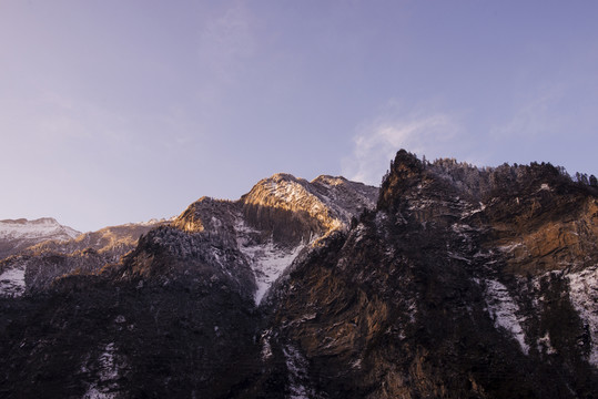 虎牙大峽谷 高山