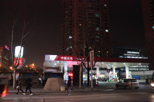加油站