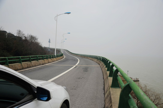 山路