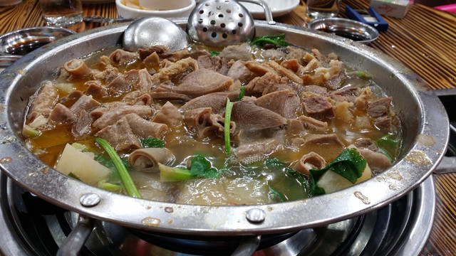 牛腩火鍋