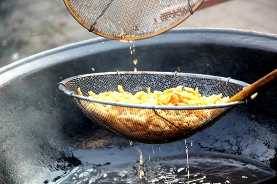 小零食之瀝油