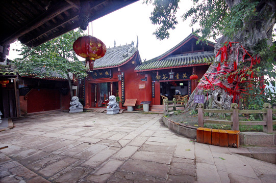 黃龍溪鎮(zhèn)江寺