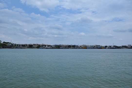海闊天空