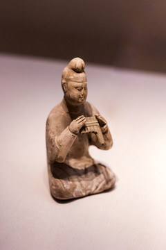 吹排簫陶俑