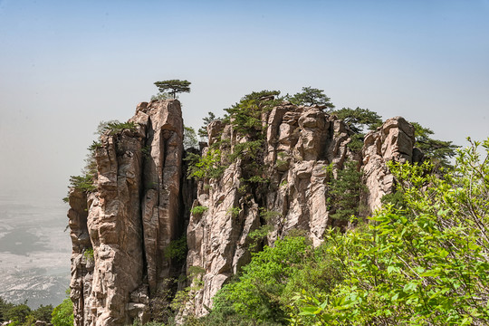 蒙山頂峰