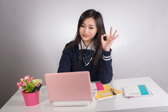 女學(xué)生