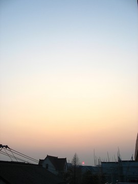 夕陽(yáng)將下