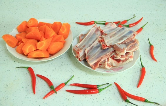 羊排胡蘿卜