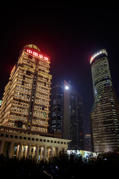 現(xiàn)代建筑