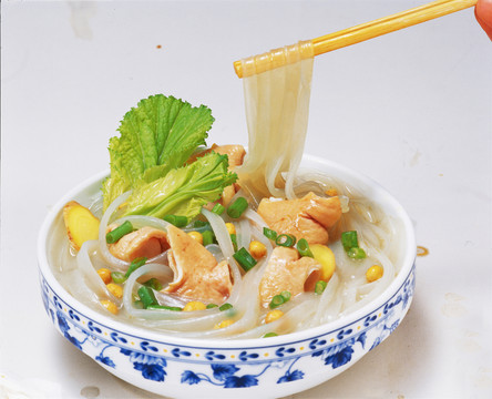 清湯雞肉粉絲面