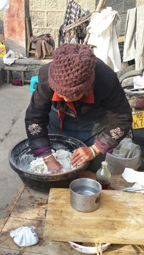 和面包水餃