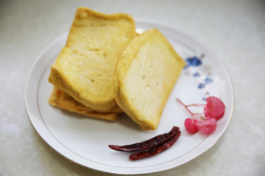油豆腐