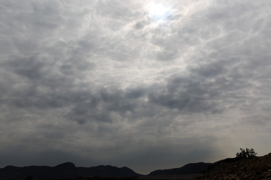 天空 耶穌光