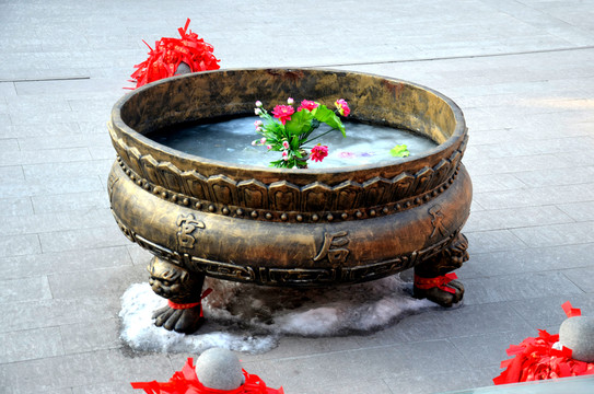祈福荷花缸