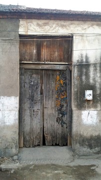 老街古木門(mén)