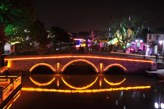 同里古鎮(zhèn)夜景