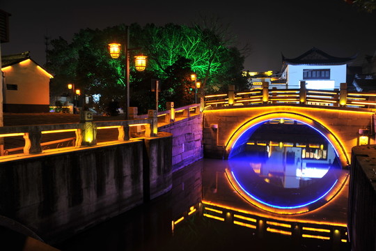 同里古鎮(zhèn)夜景