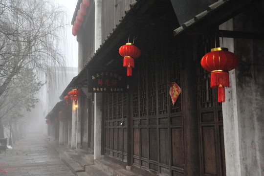霧漫南潯古鎮(zhèn)