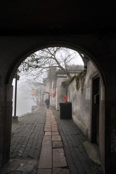 霧漫南潯古鎮(zhèn)