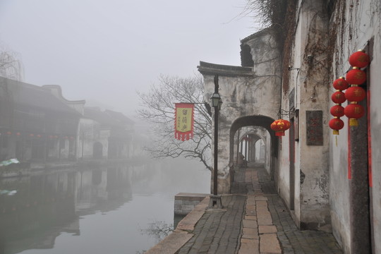 霧漫南潯古鎮(zhèn)