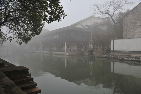 霧漫南潯古鎮(zhèn)