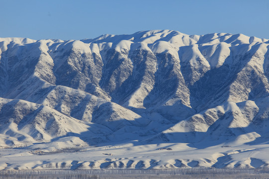 天山