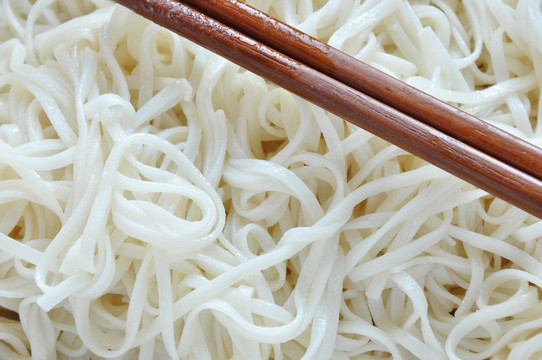 涼面制作