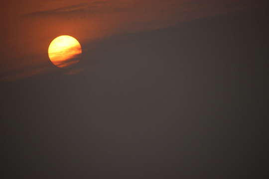 夕陽(yáng)