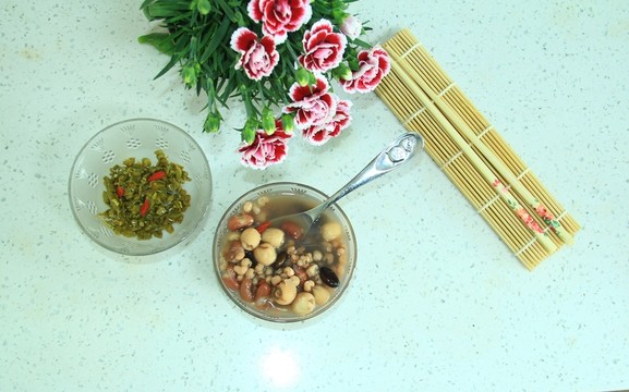 薏米蓮子粥