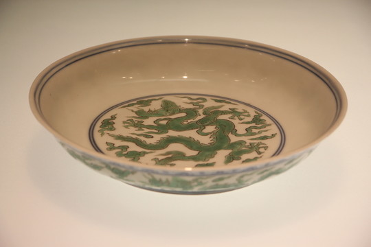 瓷器