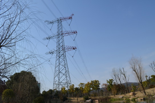 電塔