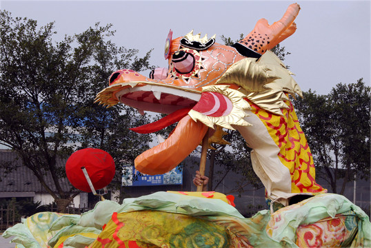 舞龍