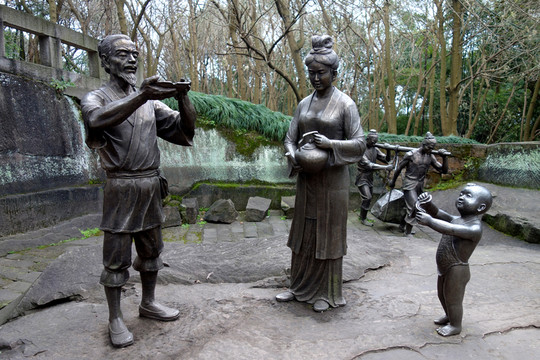 農(nóng)夫 農(nóng)婦 小兒 端茶送水雕塑