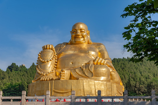 彌勒佛雕塑