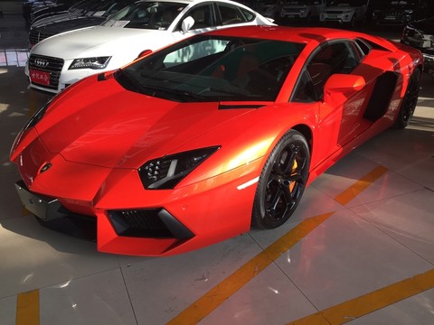 名牌汽車