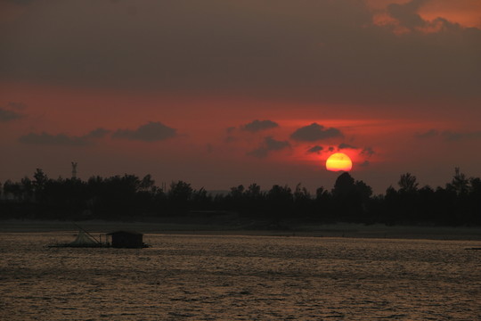 夕陽(yáng)
