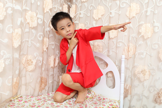 小男孩