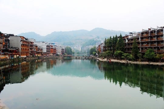 鳳凰古城景色