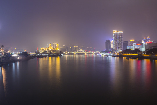 閩江夜景