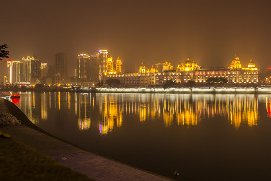 閩江夜景
