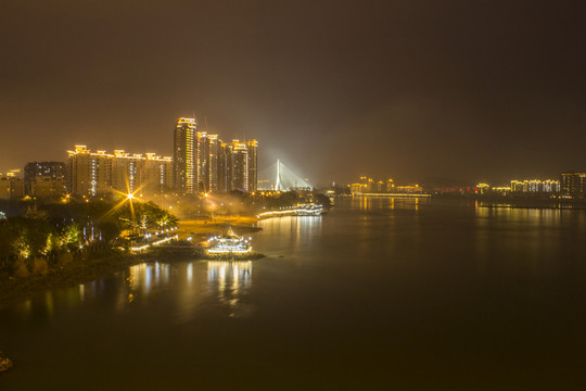 閩江夜景