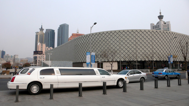 豪華轎車