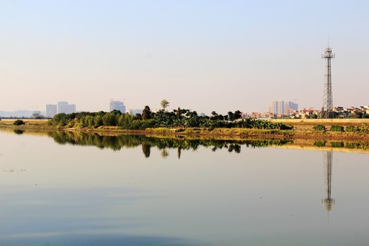 江邊景色
